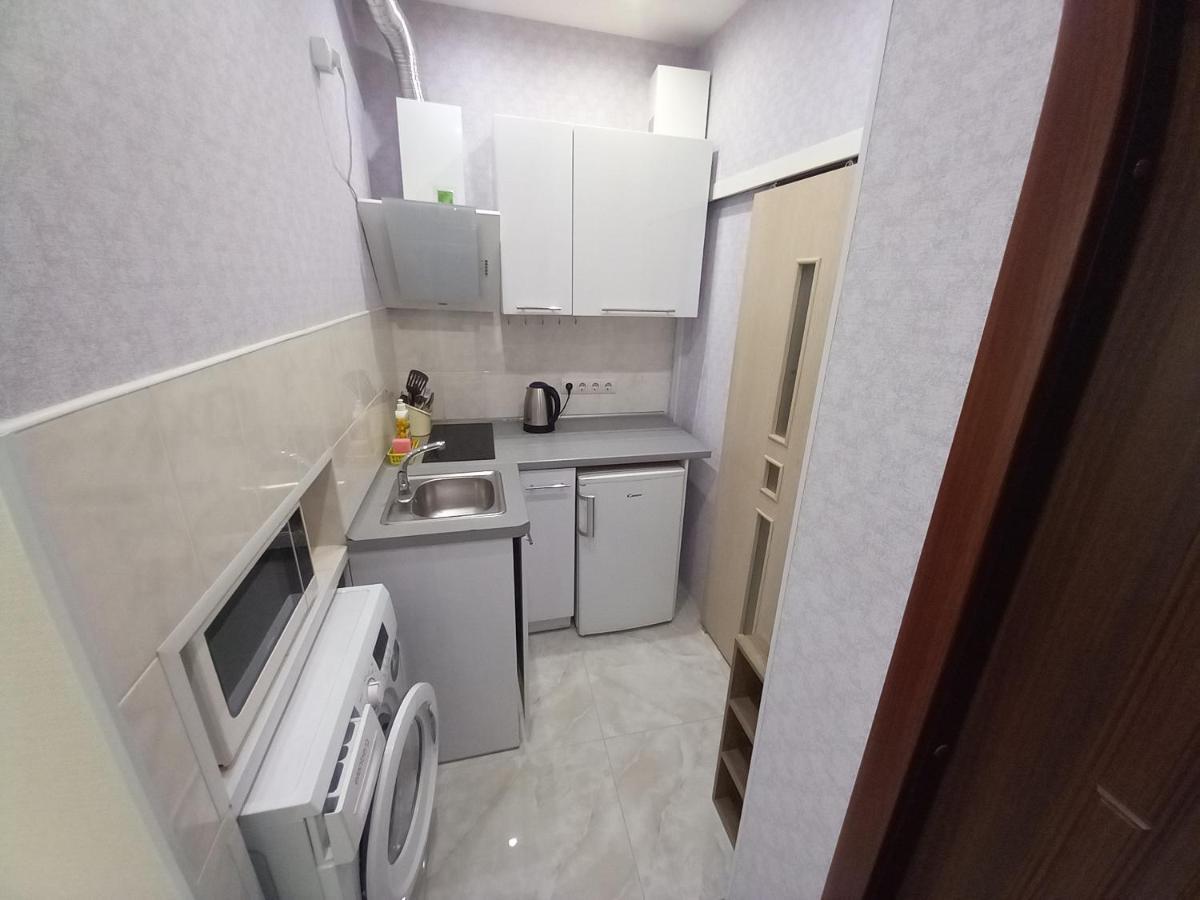 Smart Apartments Drahomanova 2А Kiev Esterno foto