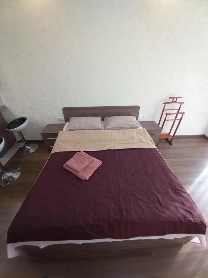 Smart Apartments Drahomanova 2А Kiev Esterno foto