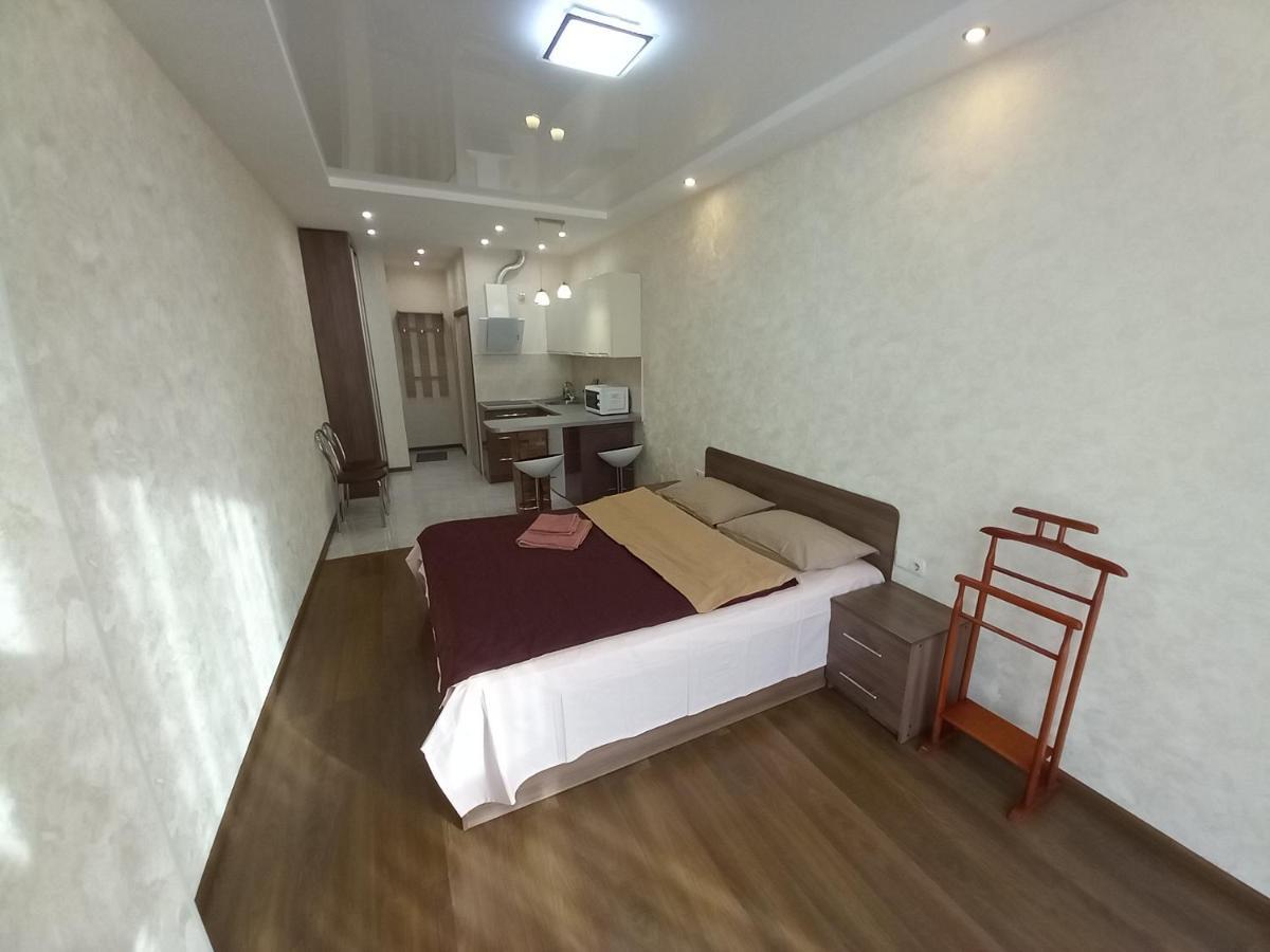 Smart Apartments Drahomanova 2А Kiev Esterno foto