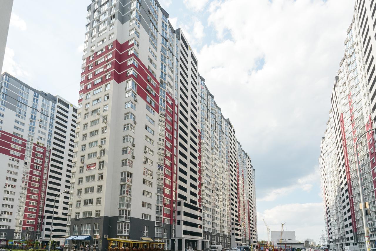 Smart Apartments Drahomanova 2А Kiev Esterno foto