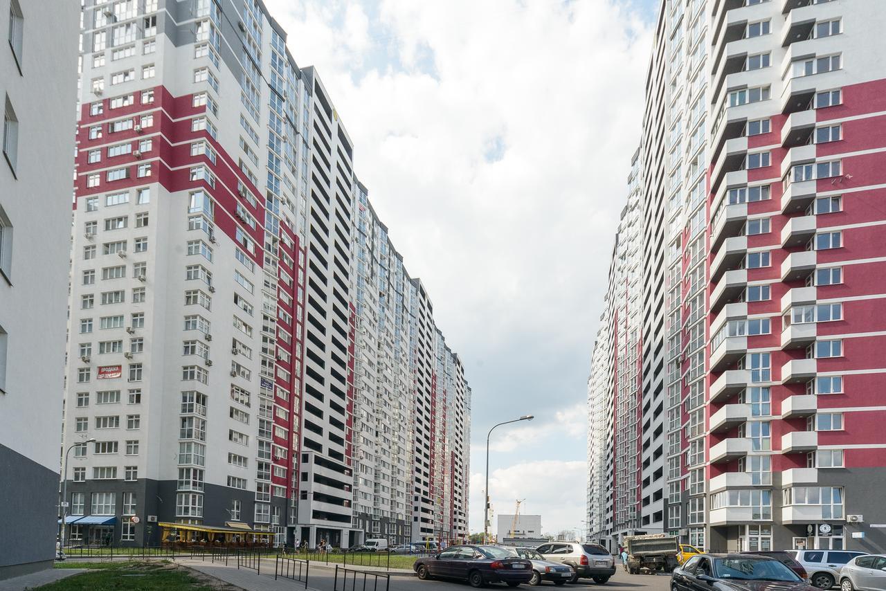 Smart Apartments Drahomanova 2А Kiev Esterno foto